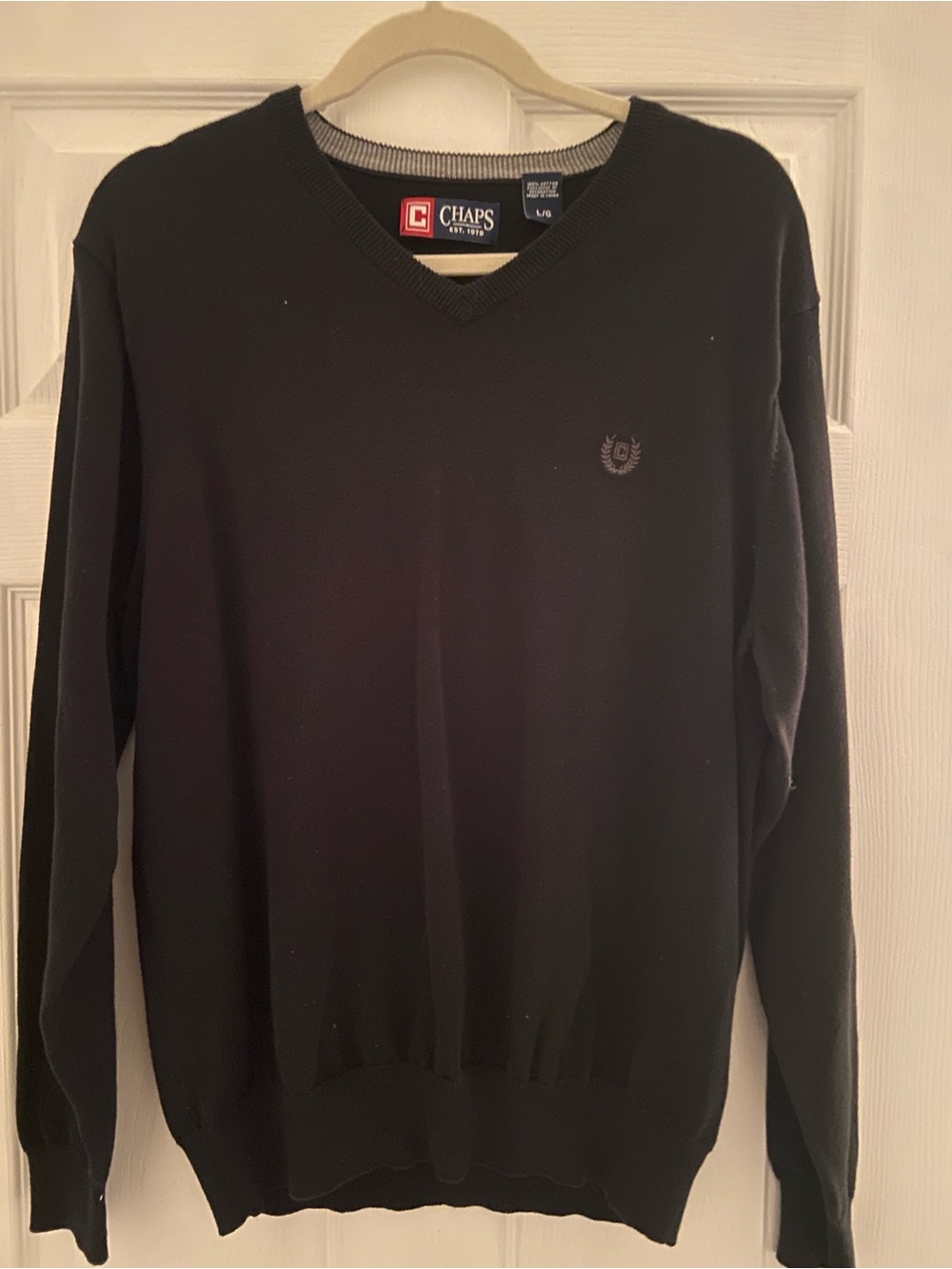 Chaps Men's Black V-Neck Sweater with Embroidered Crest